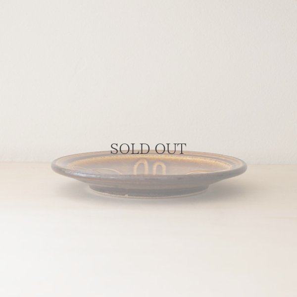 画像3: 【井上尚之】スリップ5寸板皿 飴(A)