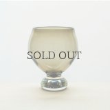 【小野田郁子】台付丸グラス（うすオリーブ）