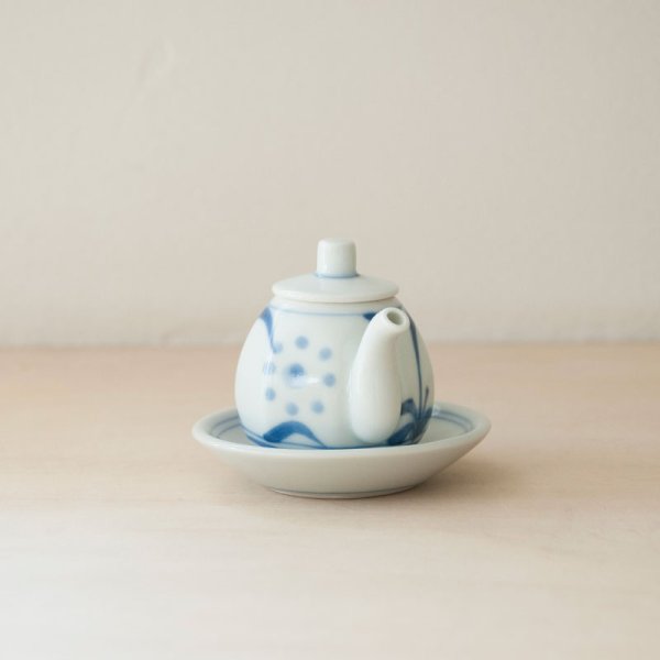 画像4: 【梅山窯】ミニ醤油さし(呉須太陽)