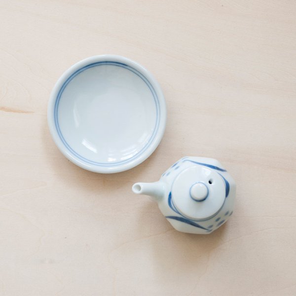 画像8: 【梅山窯】ミニ醤油さし(呉須太陽)