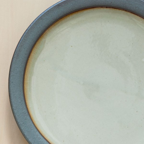 画像4: 【出西窯】縁鉄内白皿8寸