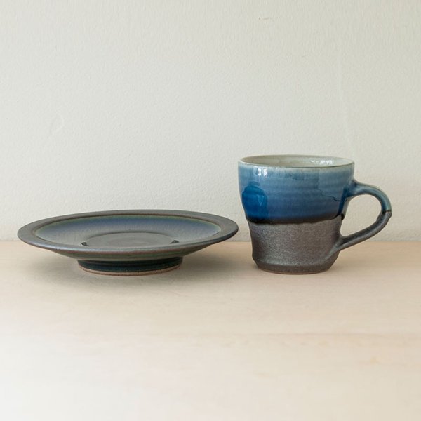 画像3: 【出西窯】コーヒーカップ＆ソーサー（呉須下鉄）