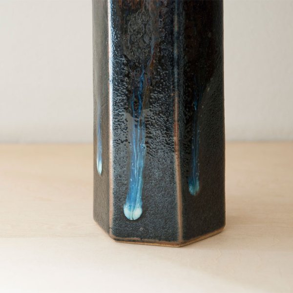 画像6: 【出西窯】面取筒花入 特小(黒モミ流)